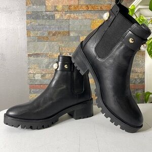 Karl Lagerfeld Paris Womens Pola‎ Black Chelsea Boots 7.5 Med Y2K Gothic Clunky